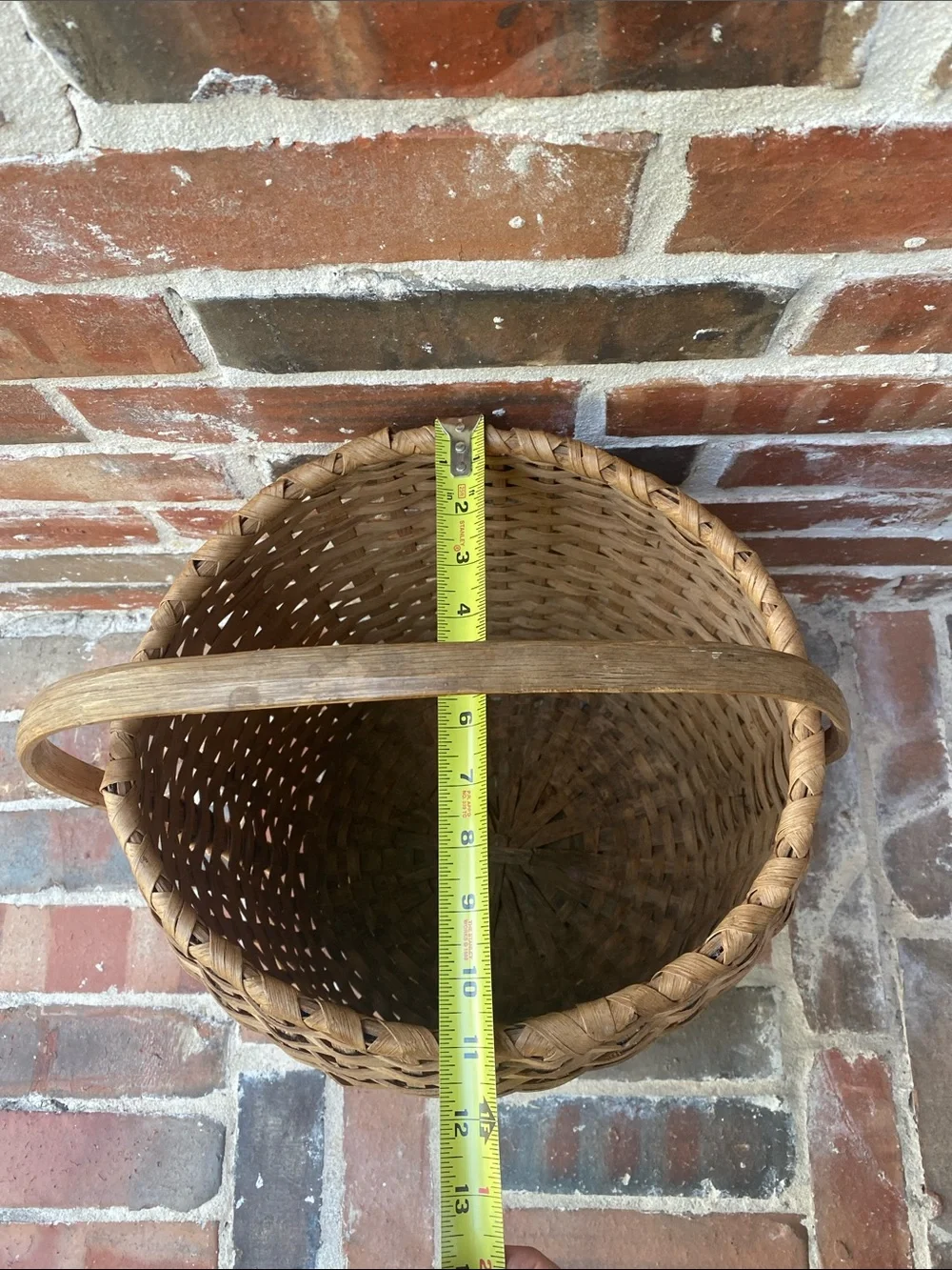 Large Antique American Splint Oak Gathering Basket in Natural Tan